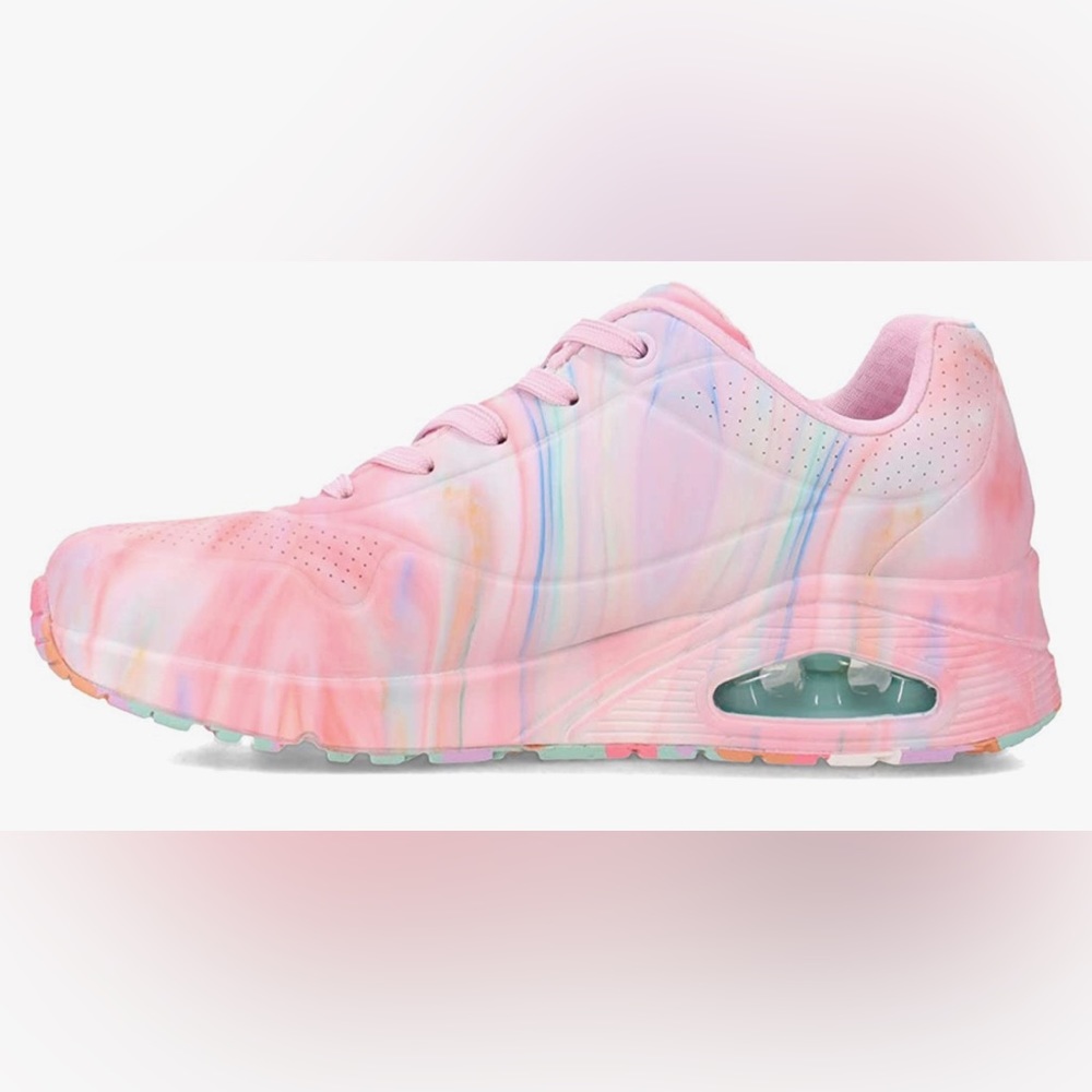 Like new! Skechers street shoes